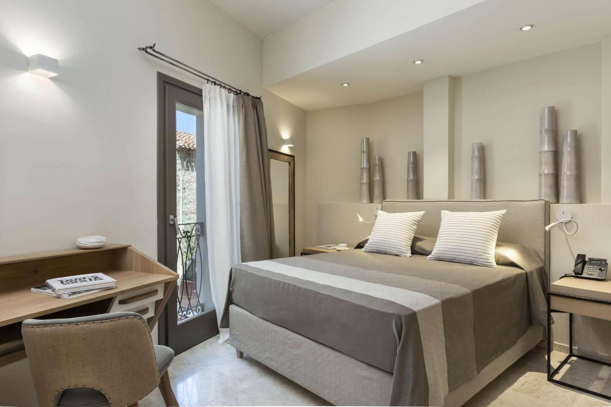 Hotel La Suera San Pantaleo Exteriér fotografie