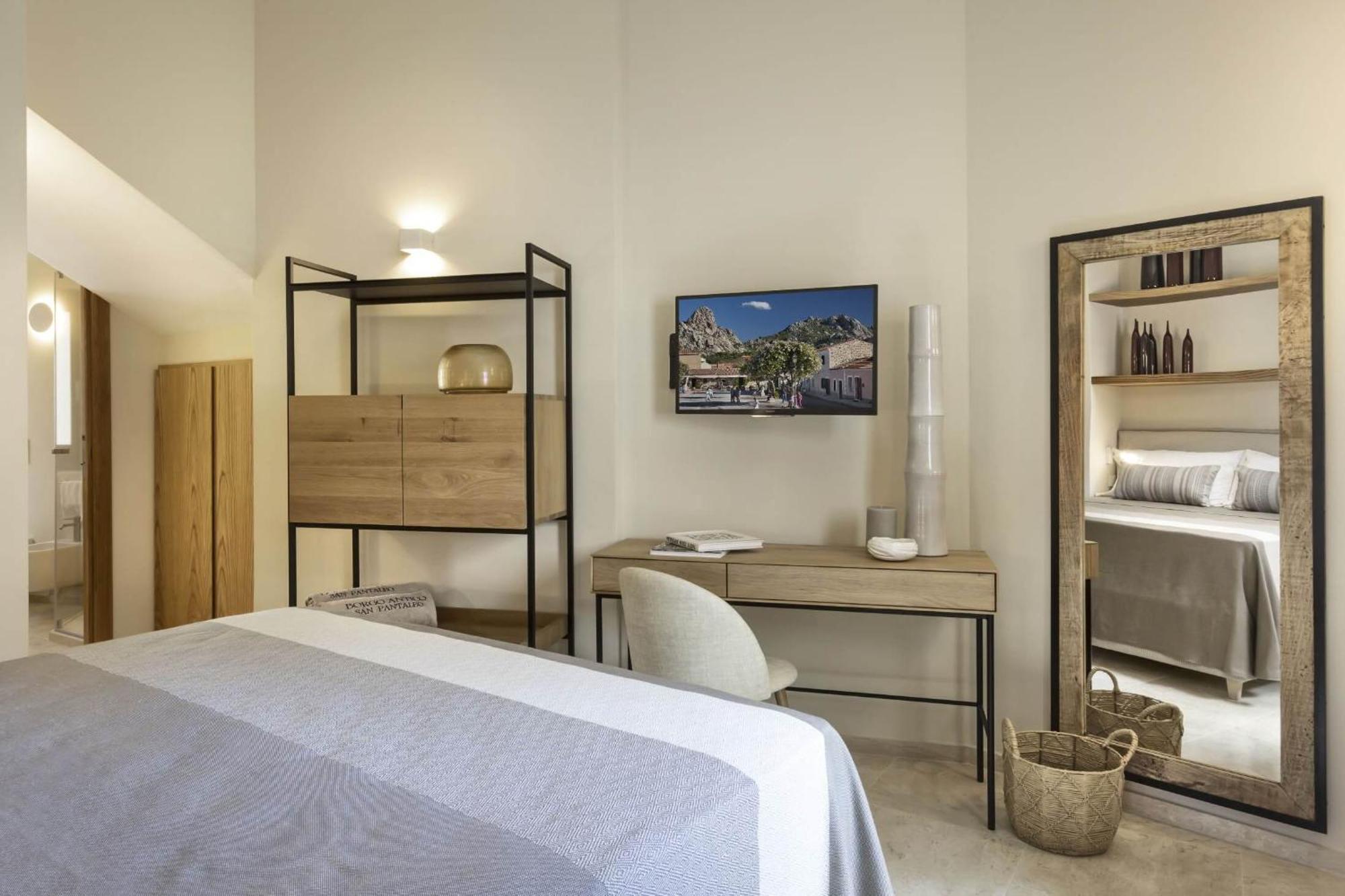Hotel La Suera San Pantaleo Exteriér fotografie